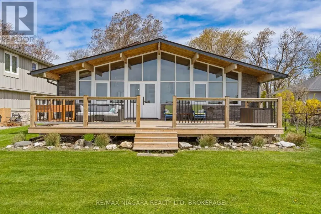 10825 Lakeshore Road W, Wainfleet (Lakeshore)